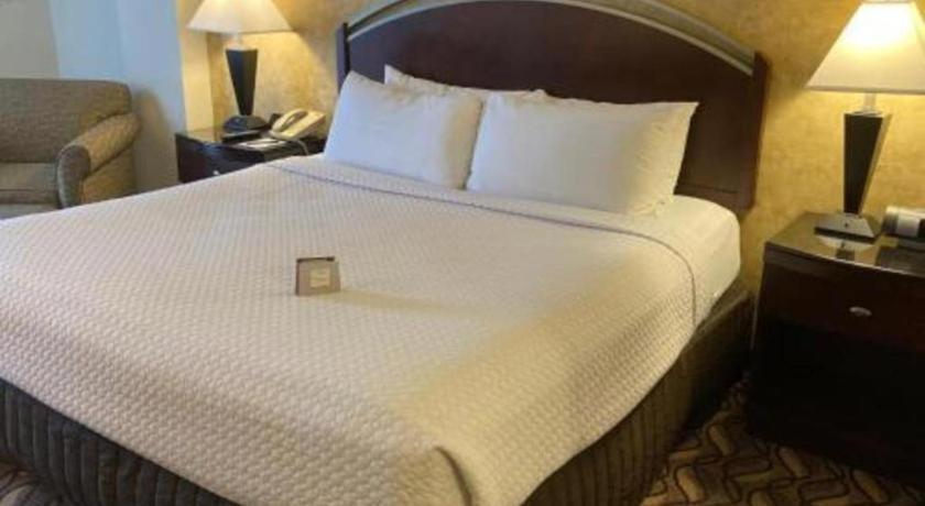 Radisson Hotel Austin - University מראה חיצוני תמונה