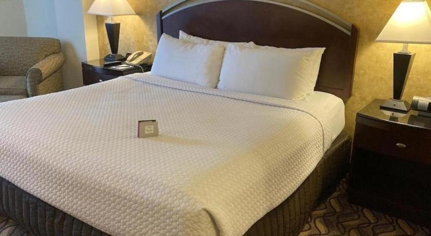 Radisson Hotel Austin - University מראה חיצוני תמונה